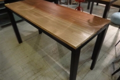 Mobilier 10 Table